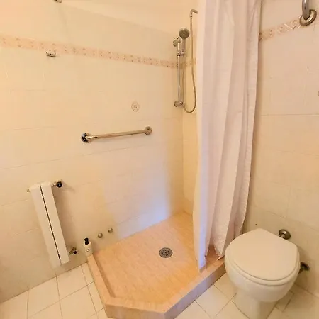 La Casa Di Bambi Apartment Rome Exterior photo